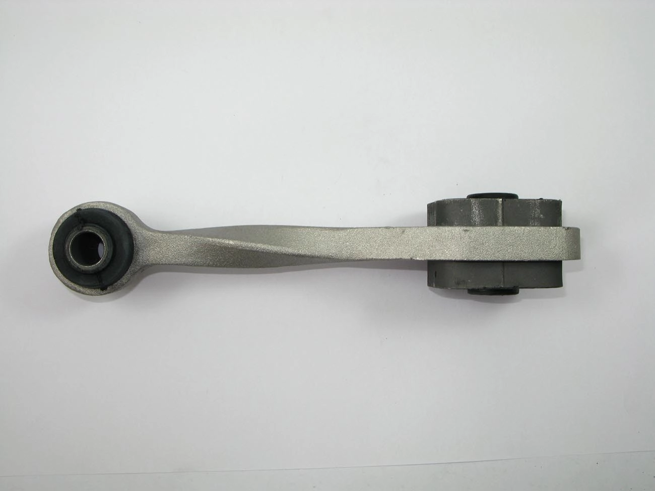 COXIM/SUPORTE TRASEIRO CÂMBIO CÂMBIO/TRANSMISSÃO MANUAL TIPO BIELA RENAULT CLIO 98/ MEGANE 01/ TORCIDA BASE QUADRADA