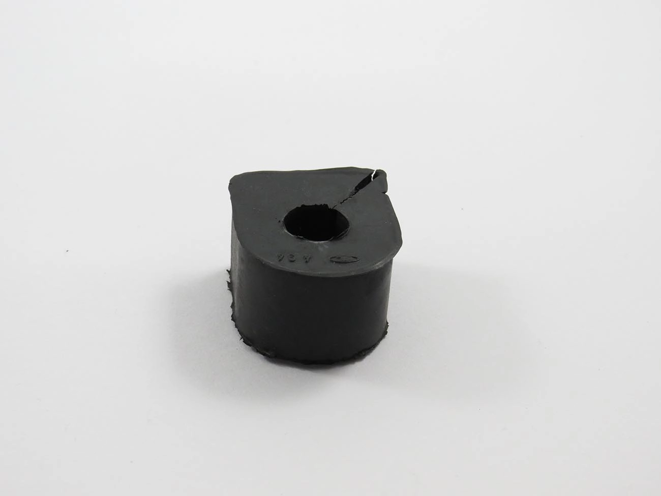 BUCHA ESTABILIZADOR DIANTEIRO FORD CORCEL/BELINA I - FURO 14MM