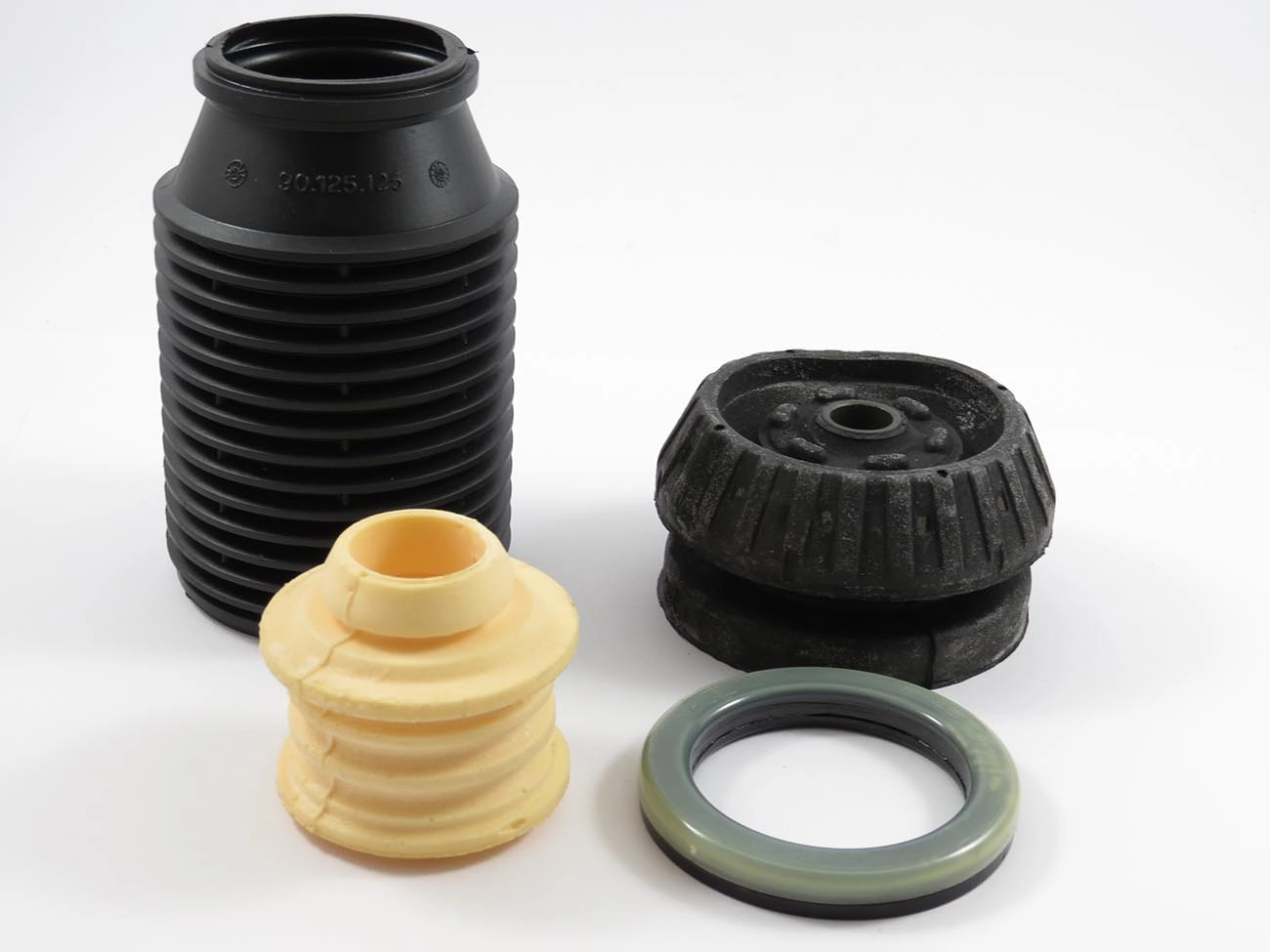 KIT AMORTECEDOR GM OMEGA/SUPREMA 92/98 - C/COXIM E ROLAMENTO