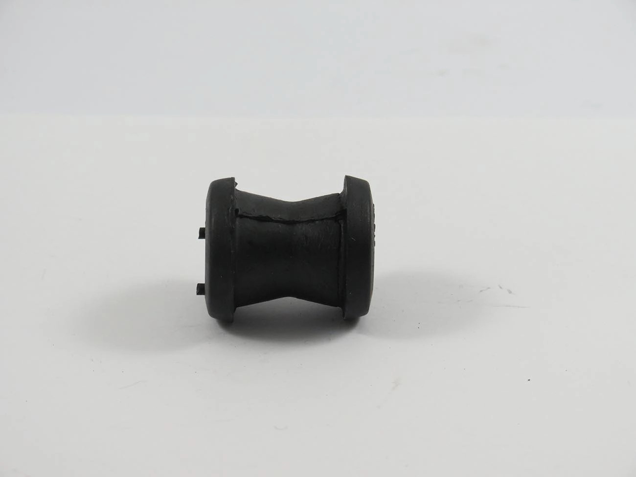 BUCHA BRACO OSCILANTE FIAT UNO/PREMIO/ELBA/FIORINO 86/90 - 10MM
