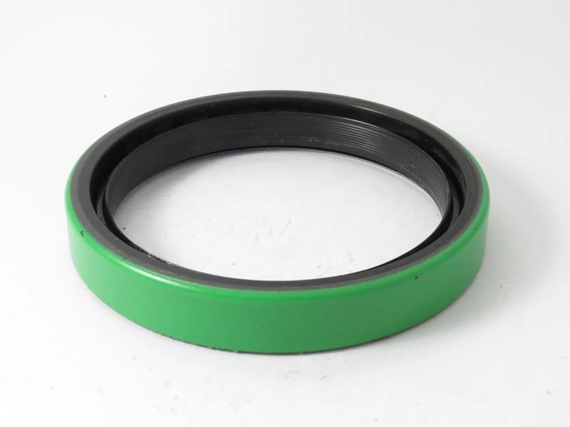 RETENTOR CUBO DE RODA DIANTEIRA VALTRA/VALMET 128/148 - 127X158,83X24MM