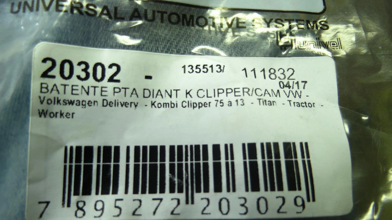 BATENTE PORTA VW KOMBI KLIPPER 76/ - CAMINHOES TODOS - DIREITO