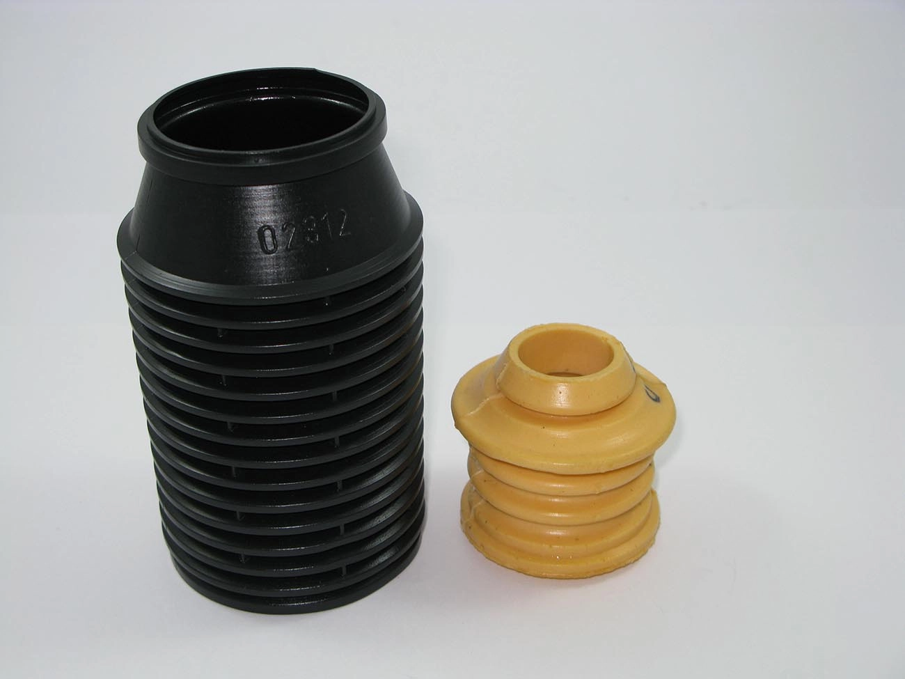 KIT AMORTECEDOR DIANTEIRO BATENTE COIFA GM OMEGA 1993/1998