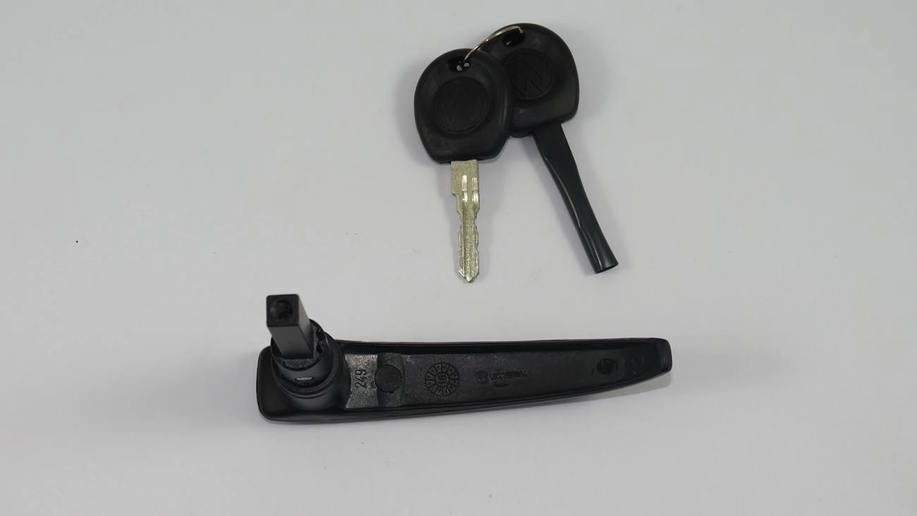MACANETA EXTERNA VW KOMBI KLIPPER 76/97 - PORTA LATERAL PRETA