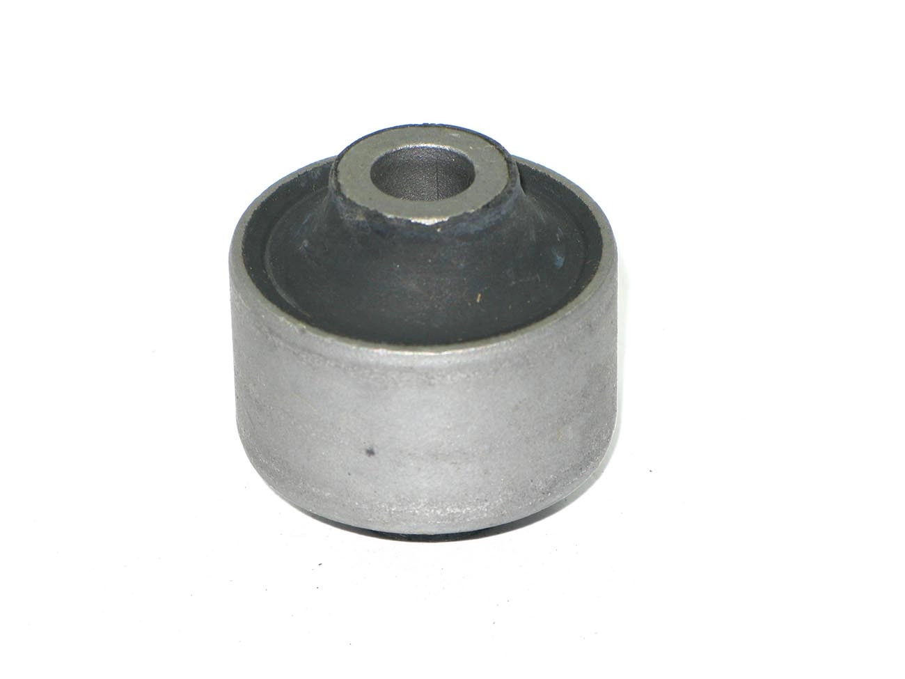 BUCHA TRASEIRA BANDEJA DIANTEIRA FORD MONDEO 93.07.96
