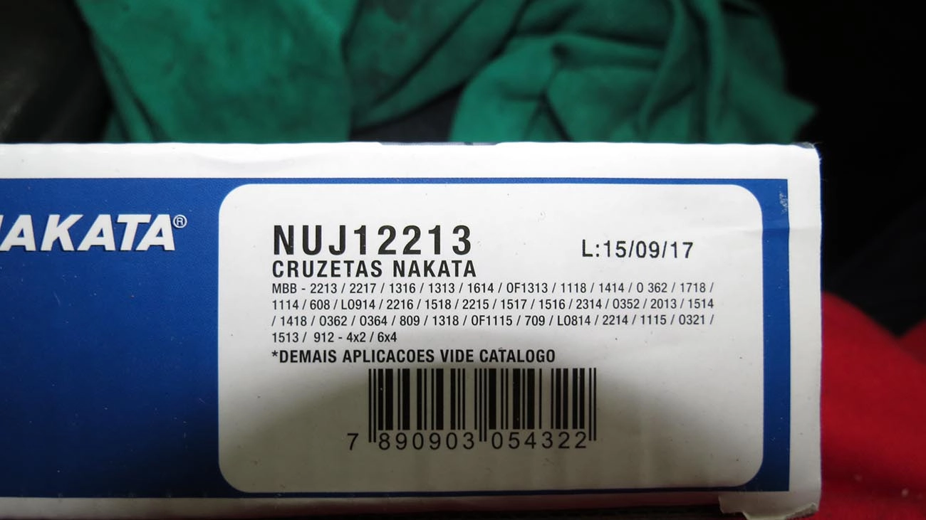CRUZETA CARDAN MB 608/1111/1113/1313/1513/2013 TODOS - 709/912 /91 - 38X101MM - CHAVETAS INTERNAS