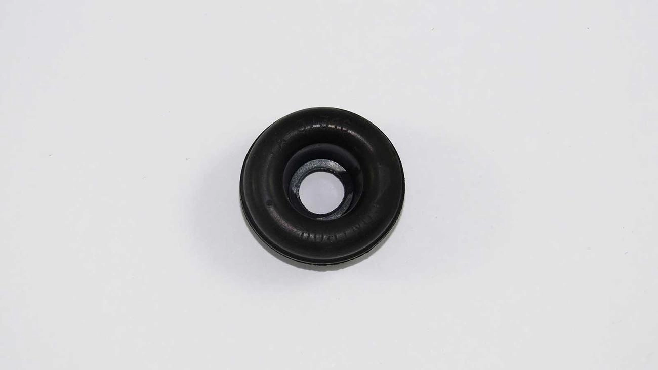 TAPA-PO CILINDRO RODA WILLYS RURAL TODOS - JEEP 60/83 - AERO/ITAMARATY 61/61