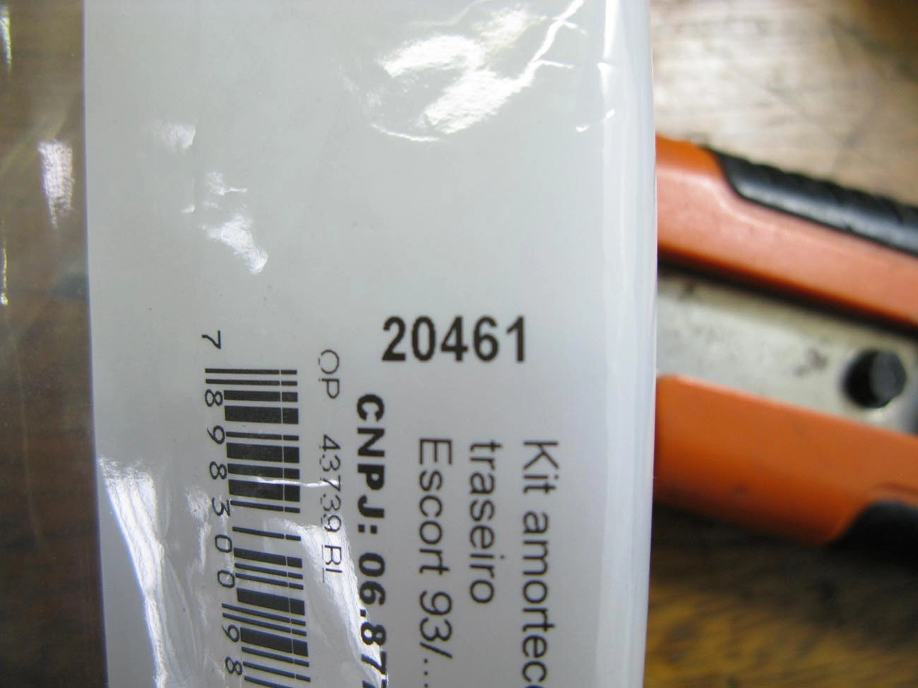KIT AMORTECEDOR TRASEIRO BATENTE COIFA FORD ESCORT/VERONA 93/