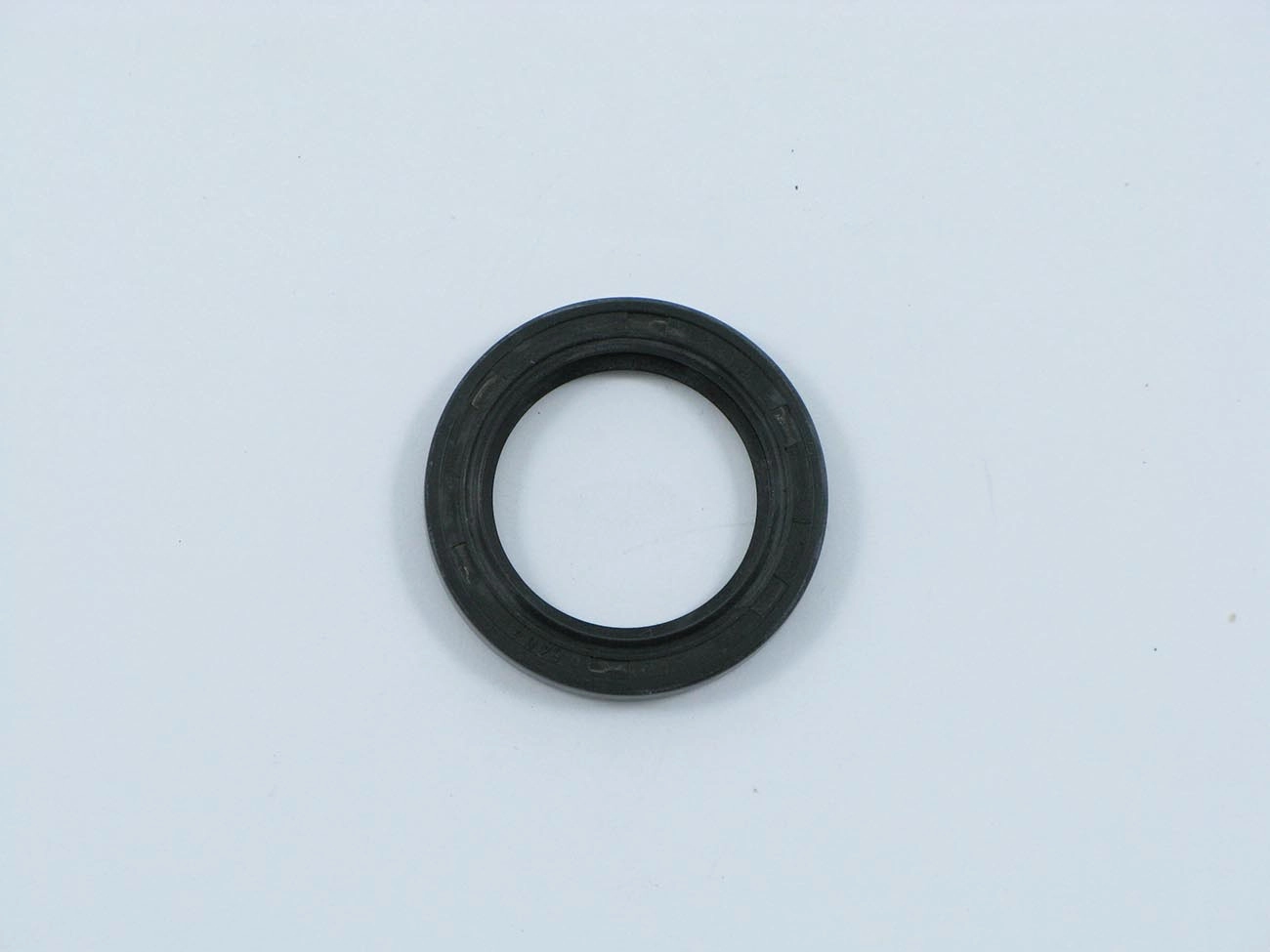 RETENTOR CAMBIO GM S-10/BLAZER 95/98 - SAIDA LATERAL