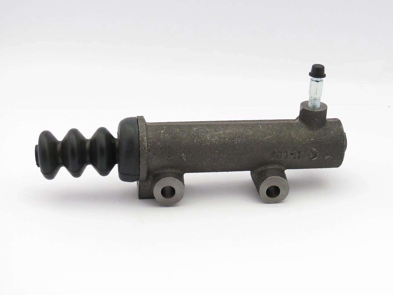 CILINDRO AUXILIAR/ESCRAVO EMBREAGEM VW 6.80/6.90/7.90/7.110/11.130/11.140/12.140/13.130 7/8 22,22MM