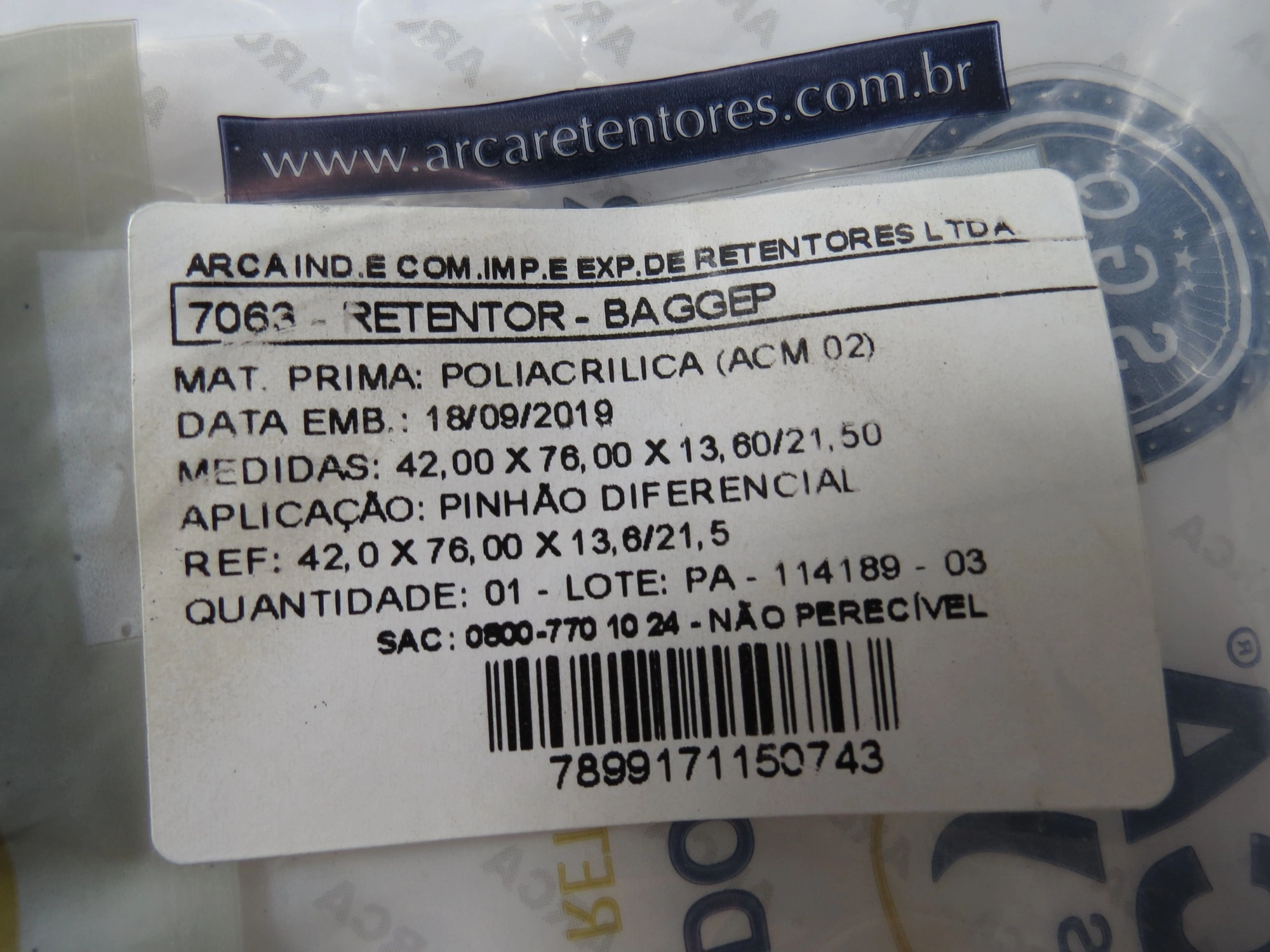 RETENTOR PINHÃO DO DIFERENCIAL NISSAN FRONTIER 2002/2011 - 42X76X13.60X21.50MM