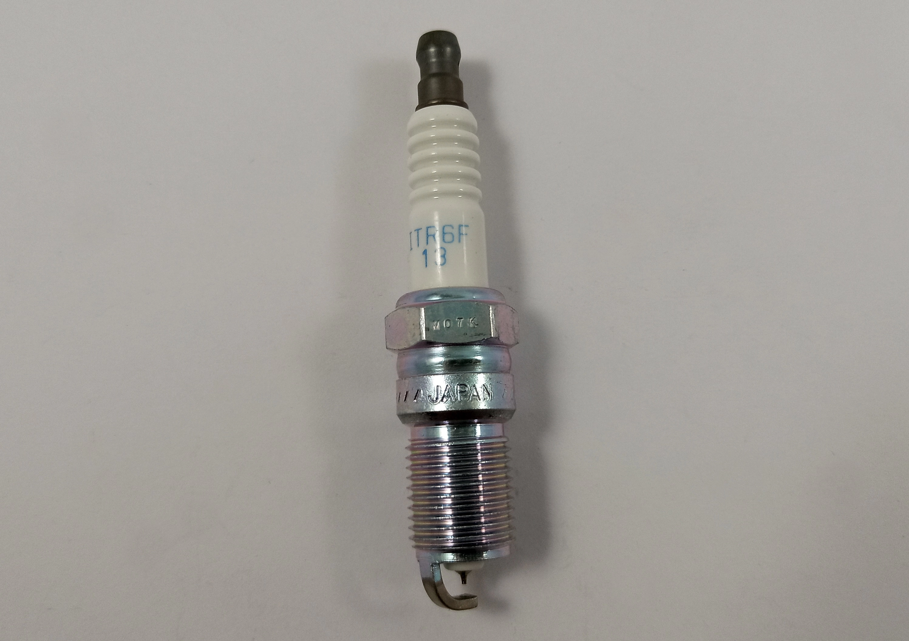 VELA IGNICAO FORD FOCUS 2.0 16V 2005/2008 CAMBIO AUTOMATICO - VOLVO C30 2007/ - IRIDIUM