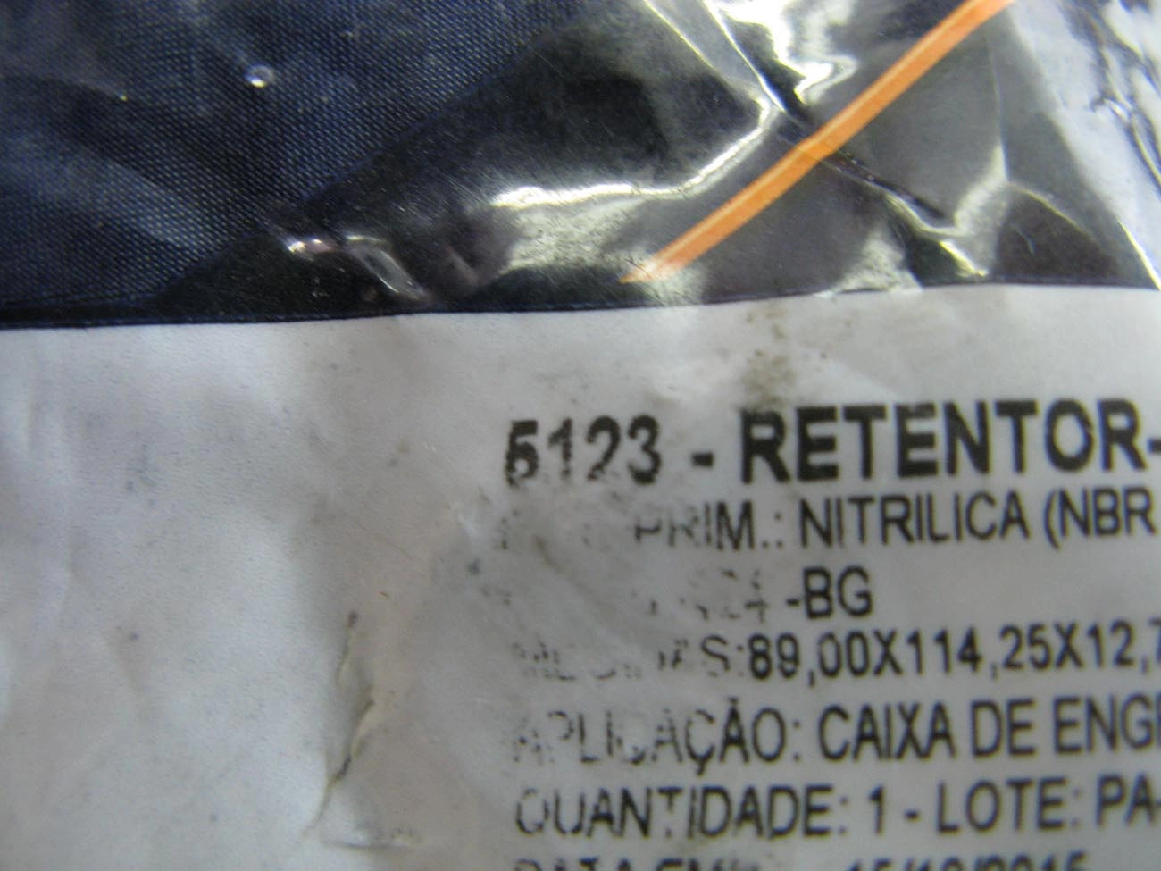 RETENTOR CUBO RODA DIANTEIRO/TRASEIRO/CAIXA MUDANÇAS 89,00X114,30X12,70MM VW 11.130/11.140/12.140/13.130/14.140/14.210/22.140 89X114,30X12,70MM