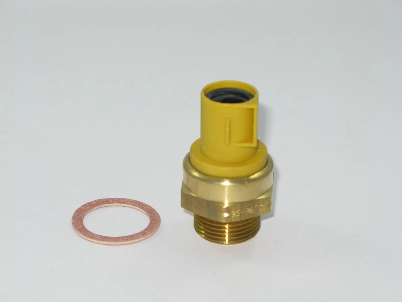 INTERRUPTOR RADIADOR GM CORSA TODOS - SEM AR CONDICIONADO