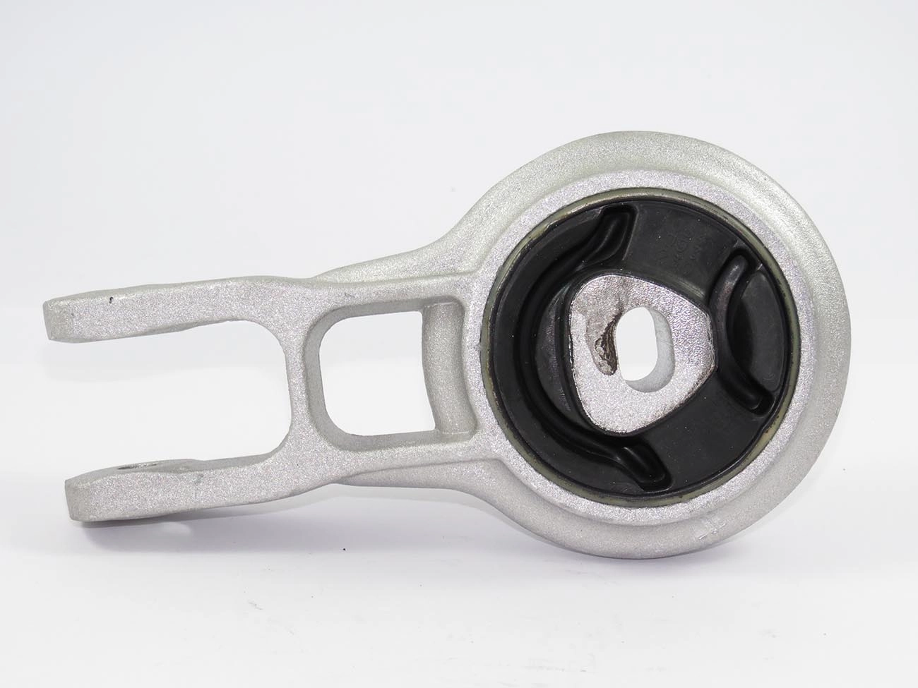 COXIM/TIRANTE MOTOR SEM SUPORTE FIAT NOVO PALIO/GRAND SIENA/DOBLO 1.6/1.8 16V 11/ - E-TORQ - BIELA