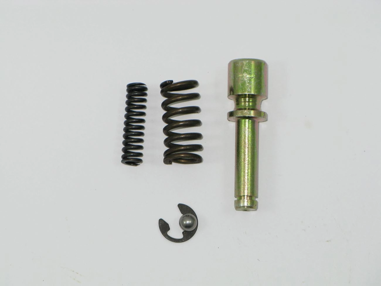 KIT EMBOLO ENGATE 1ª RÉ CAMBIO V/F/FS GM D-20/D-40 FORD F-1000
