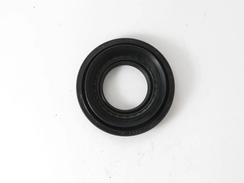 RETENTOR PINHÃO DO DIFERENCIAL NISSAN FRONTIER 2002/2011 - 42X76X13.60X21.50MM