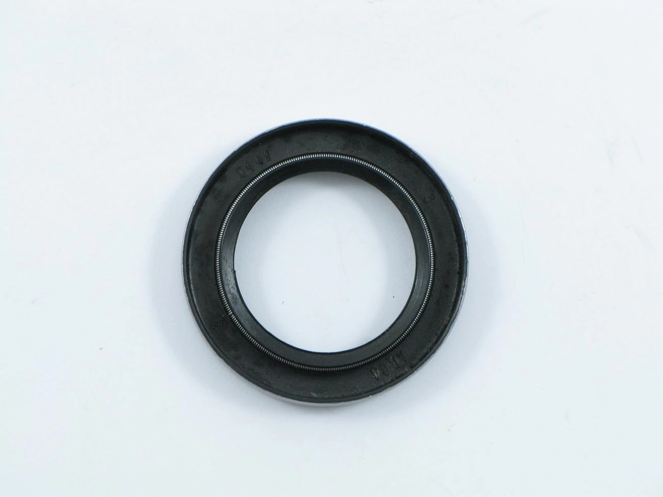 RETENTOR EIXO PILOTO CAIXA CÂMBIO 33,00X50,00X8,00MM MB 608/708 33X50X8MM