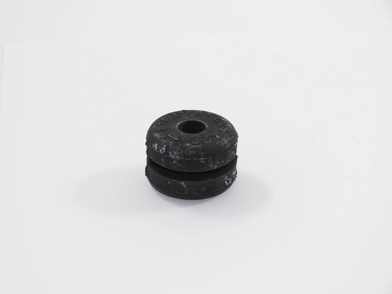 BUCHA SUPERIOR BIELETA VW SANTANA/QUANTUM 1988/
