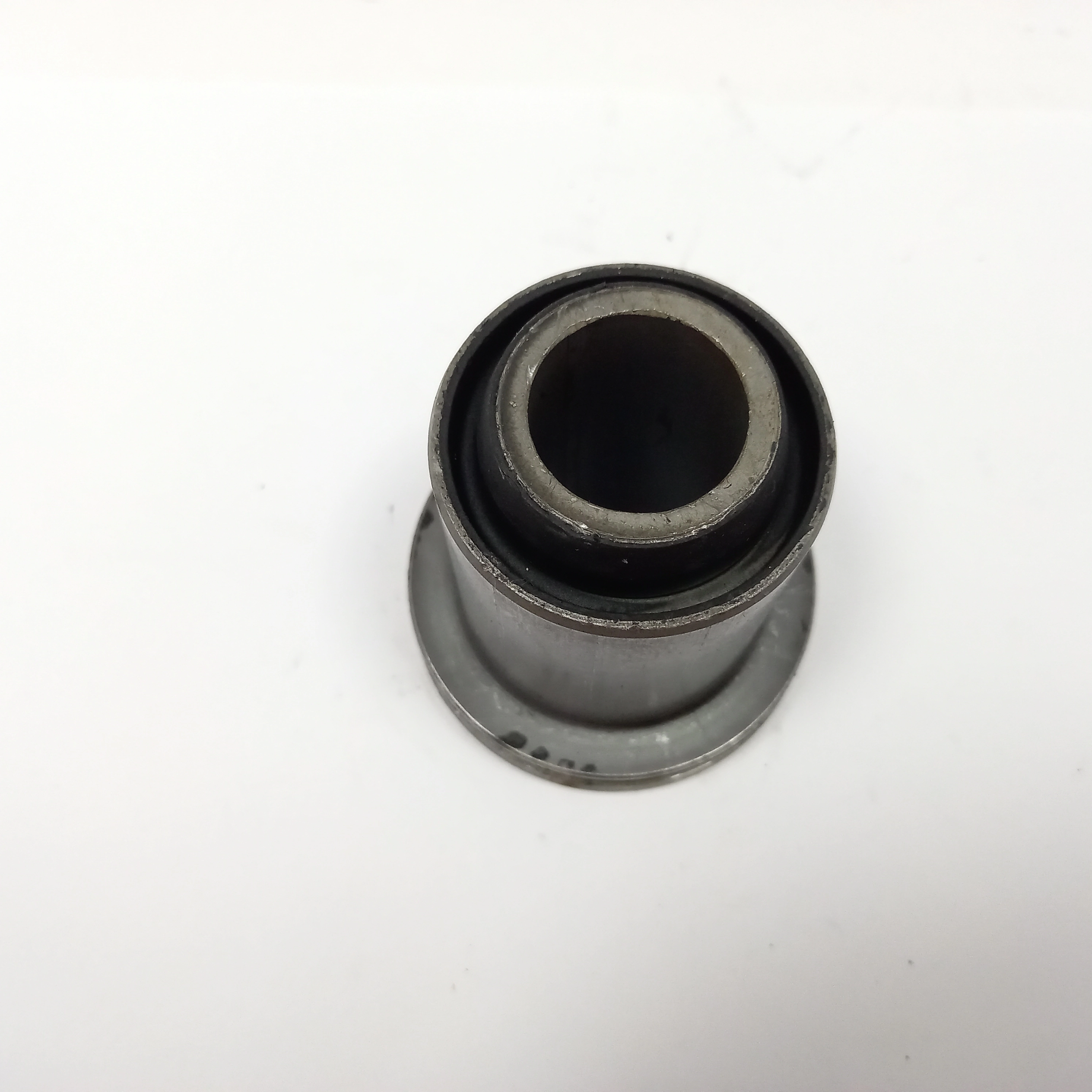 BUCHA TRASEIRA BANDEJA INFERIOR RENAULT MASTER 1998/2012 - SUSPENSÃO DIANTEIRA