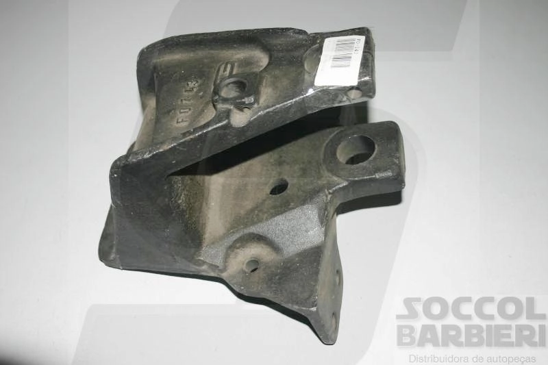 SUPORTE MOLA FORD F-600/13000 72/ - TRASEIRA - PARTE DIANTEIRA DIREITA