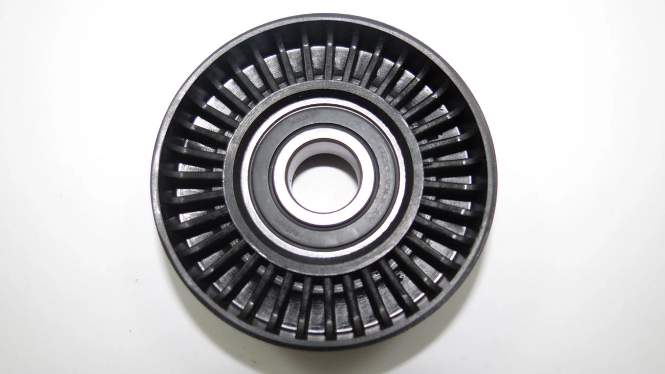POLIA TENSOR CORREIA ALTERNADOR/TENSIONADOR AUXILIAR ACESSÓRIOS MOTOR 17X76,70X23.MM MB CLASSE A 1.6/1.9 NOVO CORSA/MERIVA 1.8 8V/16V 17X76,70X22,70MM