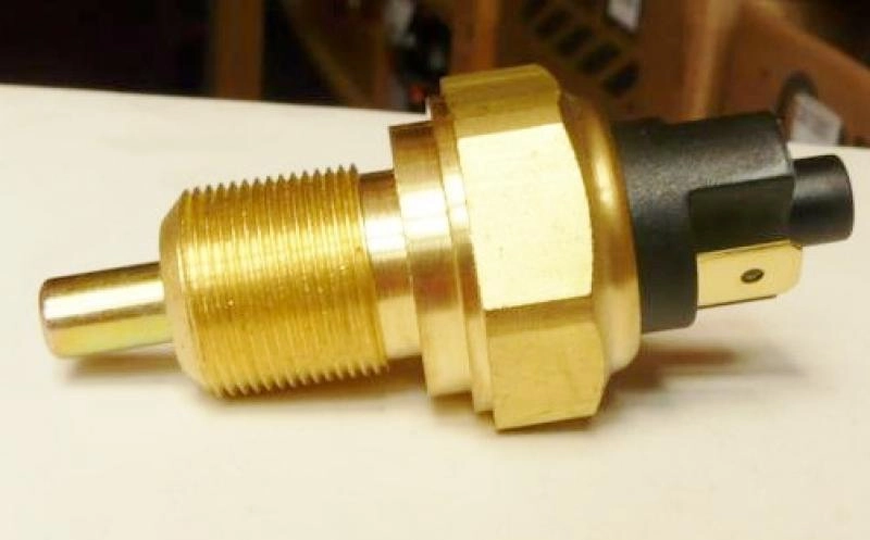 INTERRUPTOR LUZ DE RE - FORD CORCEL/BELINA - 71/77