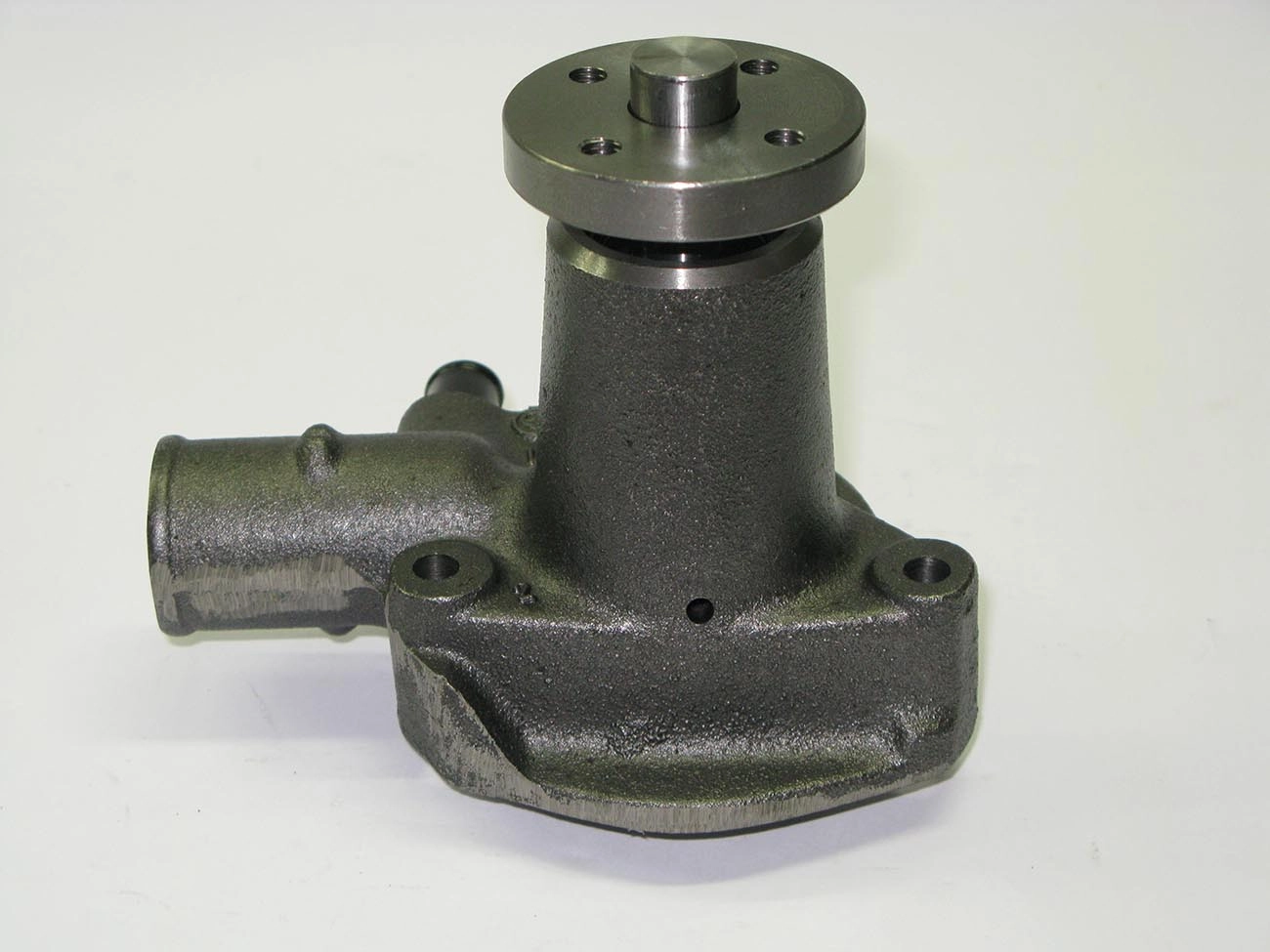BOMBA AGUA WILLYS F-75/JEEP/RURAL/F-100/MAVERICK 75/ - 4 CILINDROS