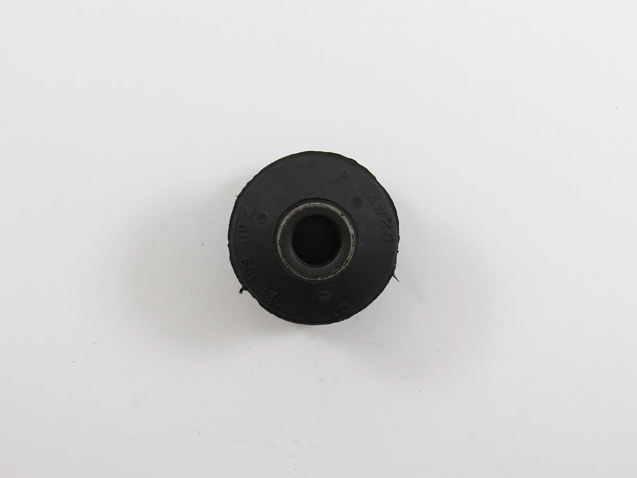 BUCHA SUSPENSAO VW GOL/VOYAGE/PARATI/SAVEIRO /97 - PASSAT TODOS - TRASEIRA QUADRO