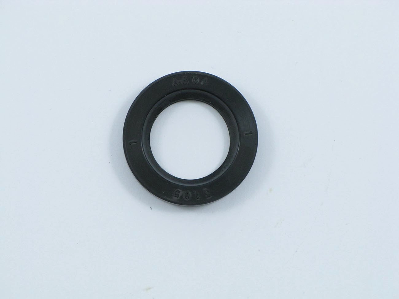 RETENTOR UNIVERSAL LINHA AGRÍCOLA/AMARELA/PESADA 22,50X34,95X6,40MM