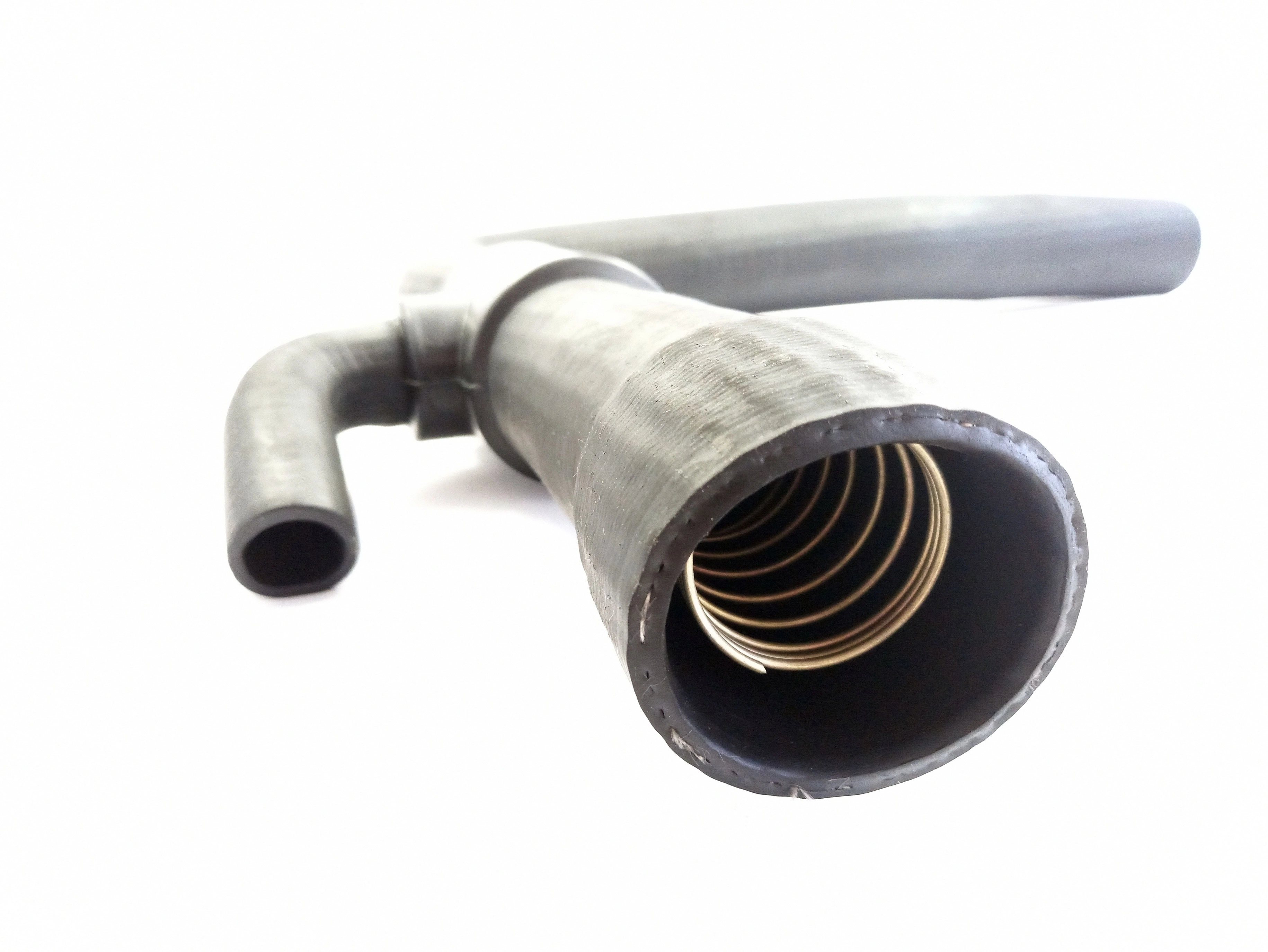 MANGUEIRA INFERIOR DO RADIADOR VW 13.170/15.170/17.210 80/ - C/MOLA -  55X42X22 MM