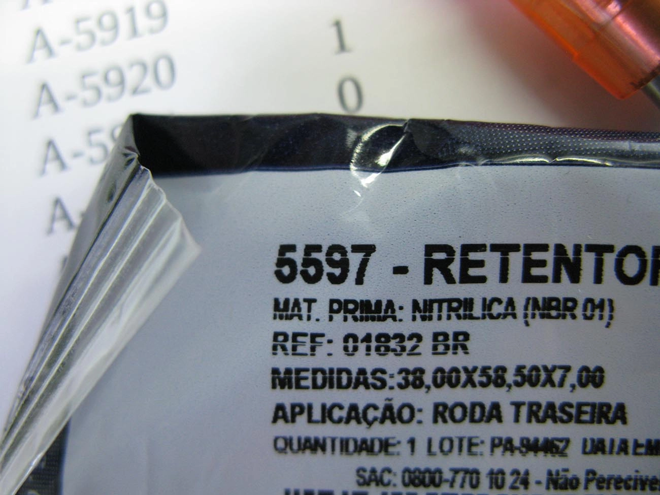RETENTOR RODA TRASEIRA FORD CORCEL/BELINA/DEL REY/PAMPA 4X2