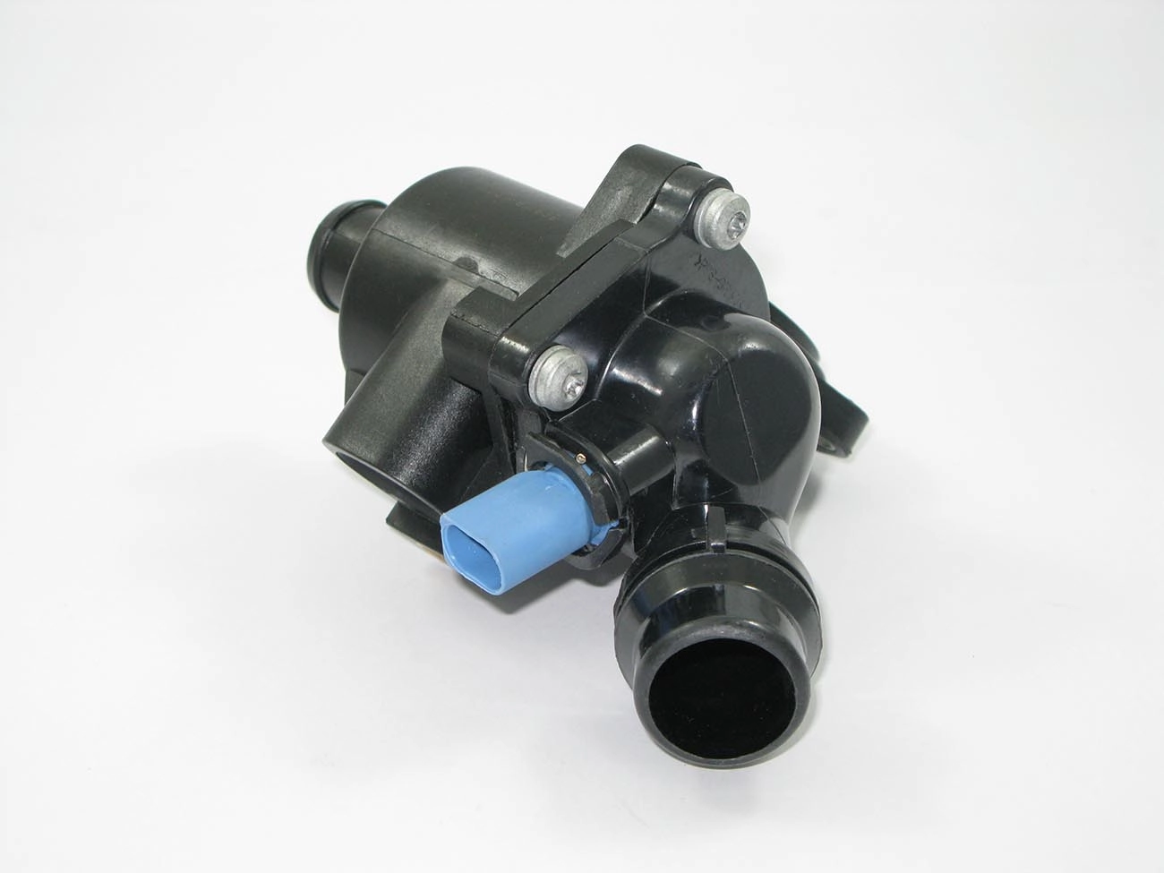 VALVULA TERMOSTATICA VW PASSAT 2.0 01/05 - AUDI A4 1.8T/2.0 2000/ - A6 2.0 01/05