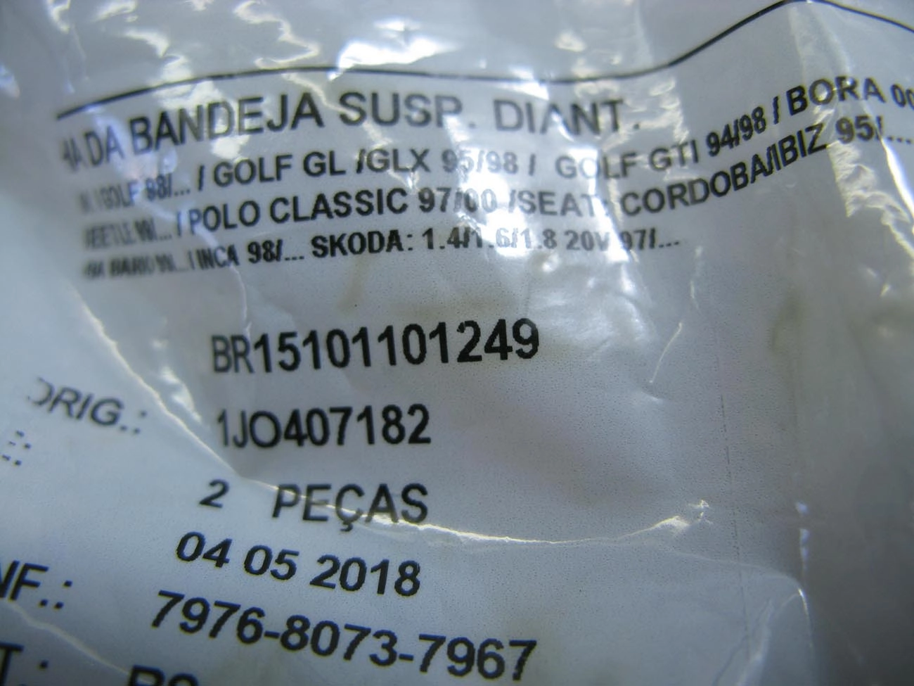 BUCHA DIANTEIRA BANDEJA SUSPENSÃO PARTE VW GOLF 94/ POLO CLASSIC/VAN 97/ NOVO GOL/VOYAGE