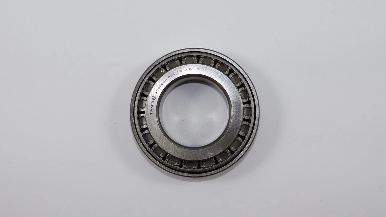 ROLAMENTO CAMBIO ENTALHADO DIANTEIRO VALMET 88/880/885/980/985/1180 - 45X85X20,75MM