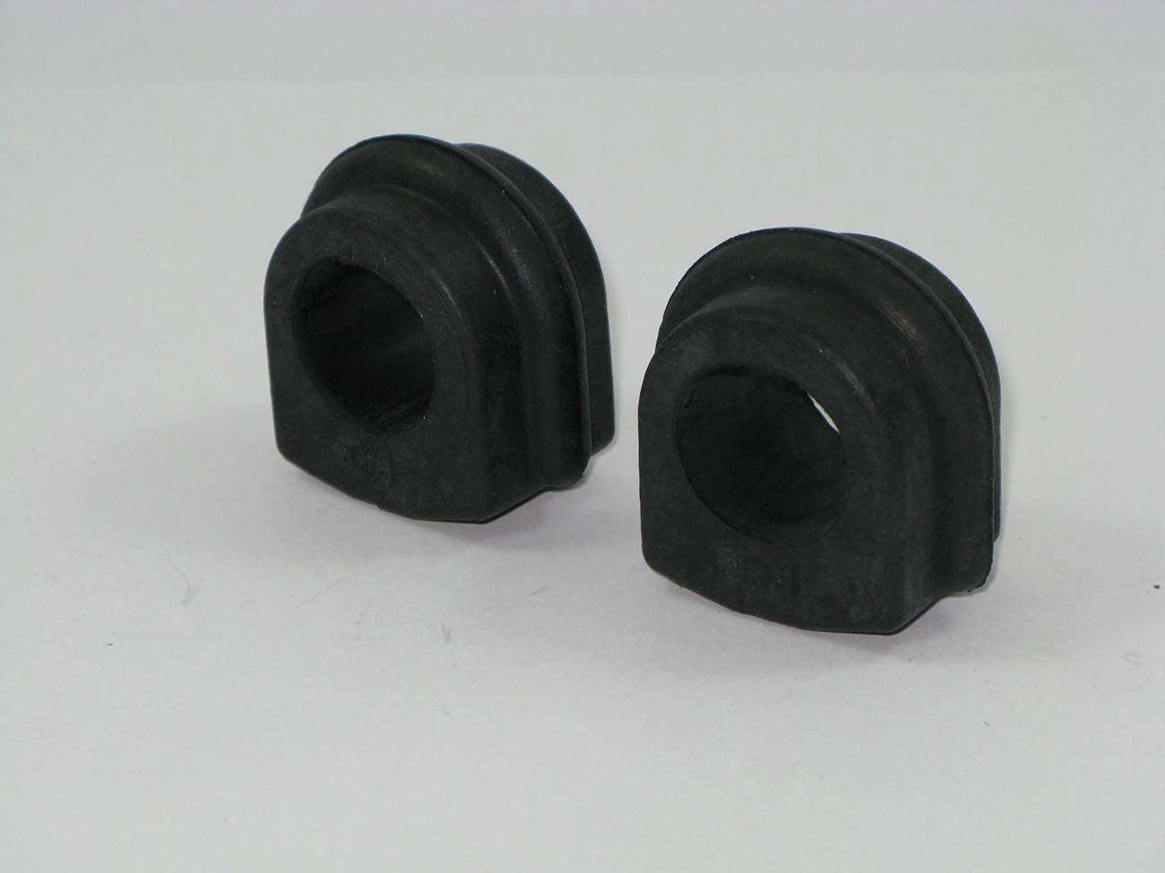 KIT BUCHA ESTABILIZADOR NISSAN FRONTIER /2007 - DIANTEIRO