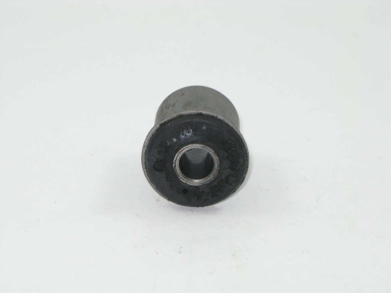 BUCHA BANDEJA INFERIOR SUSPENSÃO DIANTEIRA FORD CORCEL II/BELINA II/DEL REY/PAMPA 82/84
