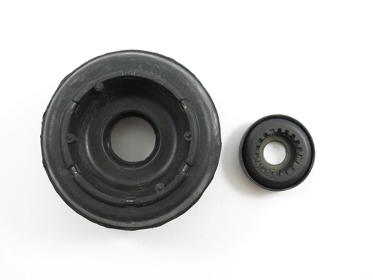 COXIM AMORTECEDOR VW GOLF /98 - PASSAT 94/97 - POLO CLASSIC/VAN - DIANTEIRO C/ROL INA