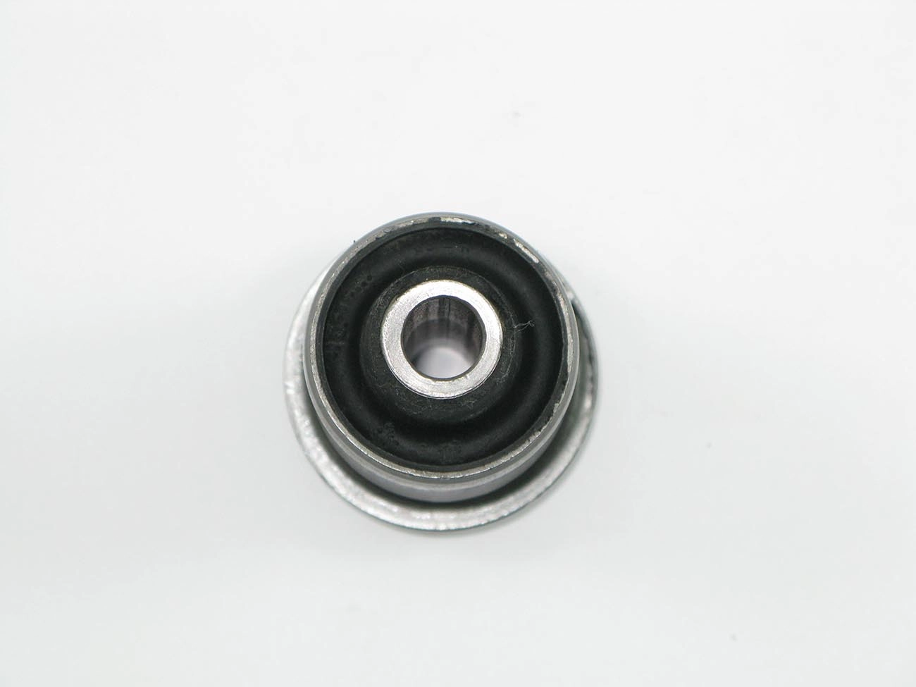 BUCHA TRASEIRA BANDEJA SUSPENSÃO GM OPALA/CARAVAN 69/92