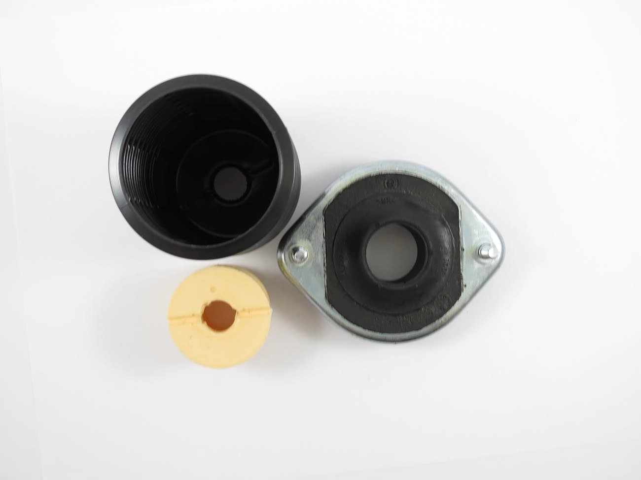 KIT AMORTECEDOR DIANTEIRO COMPLETO COXIM/BATENTE/COIFA SEM ROLAMENTO GM CELTA 01/07 PRISMA 06/07 CORSA 94/99 PICK-UP 95/03 S/R