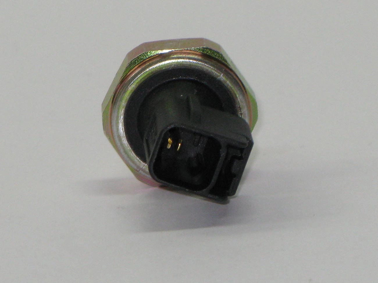 INTERRUPTOR/SENSOR PRESSÃO ÓLEO PRESSAO OLEO TOYOTA HILUX/COROLLA/4RUNNER/AVENSIS/RAV4/PRIUS