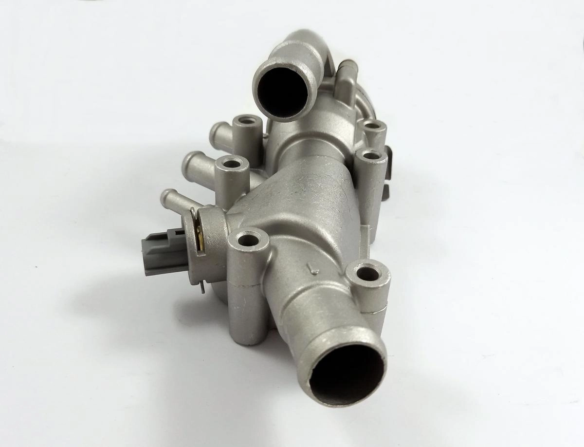 CARCAÇA COM VÁLVULA TERMOSTÁTICA ALUMINIO FORD FOCUS 1.6 03/07 - NOVO FIESTA/ECOSPORT 02/