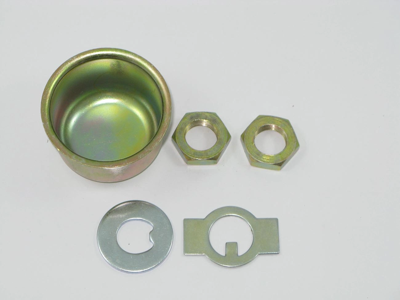 KIT CALOTA RODA DIANTEIRA DIREITA VW KOMBI 82/ DIREITO