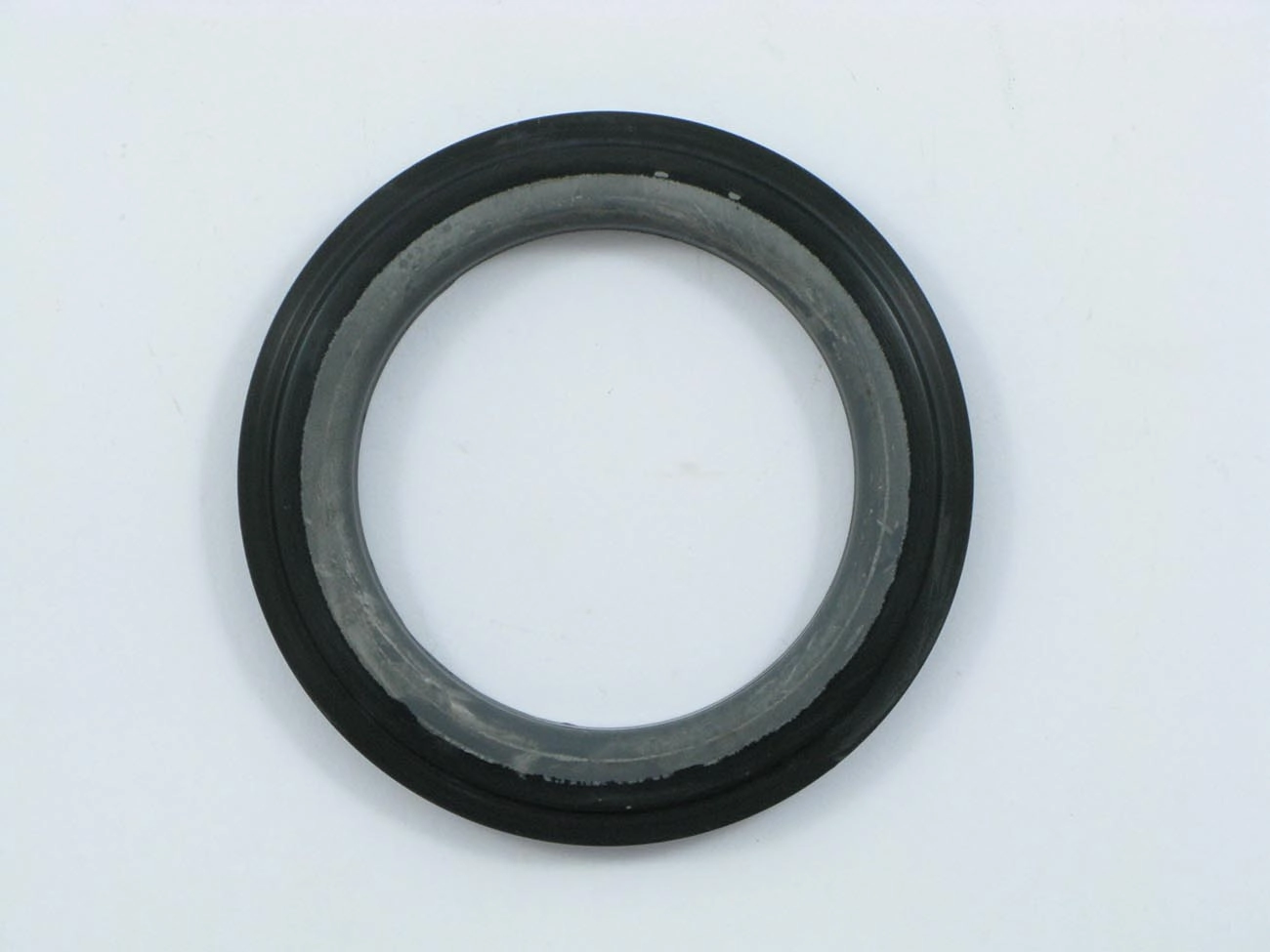 RETENTOR CUBO RODA DIANTEIRO 52,40X74,70X8,40MM DIANTEIRA FORD/NEW HOLLAND 6600