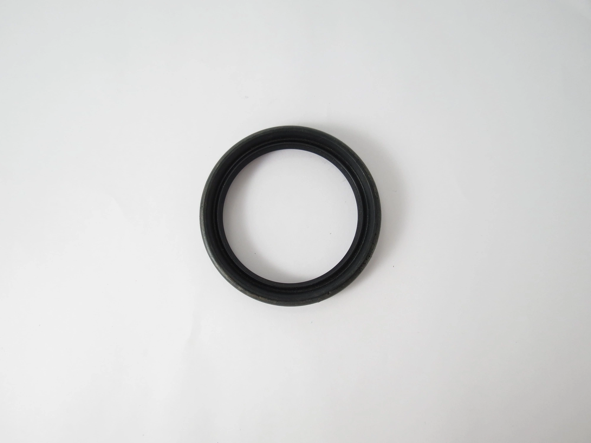 RETENTOR INTERNO CUBO RODA DIANTEIRA GM NOVA S-10/BLAZER 2012/ 4X2/4X4 - 59X75X9X13MM