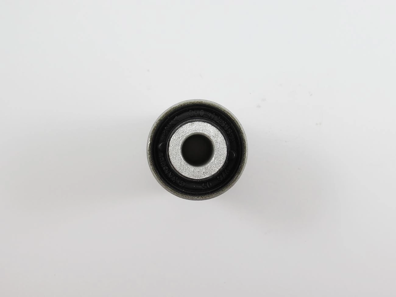 BUCHA CENTRAL BANDEJA INFERIOR VW AMAROK 2011/ - SUSPENSÃO DIANTEIRA