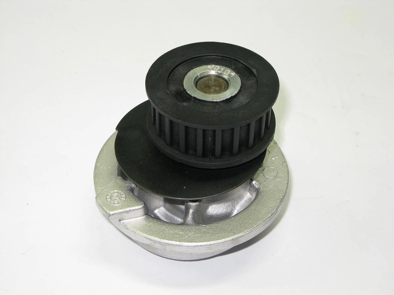 BOMBA AGUA GM MONZA 87/88 - C/CHAPA