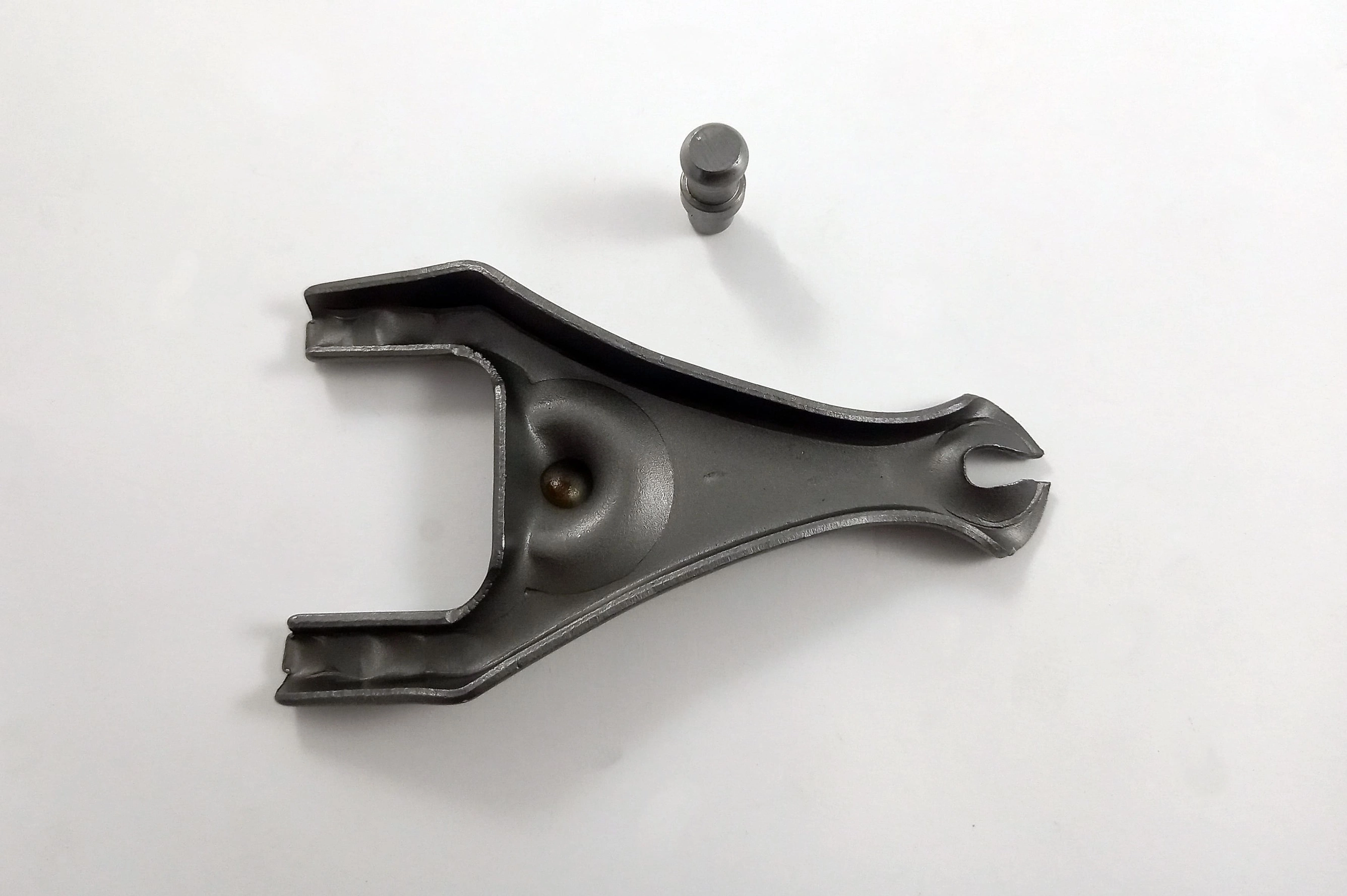 GARFO EMBREAGEM WILLYS F-75/JEEP/RURAL 6 CIL TODOS COM PINO
