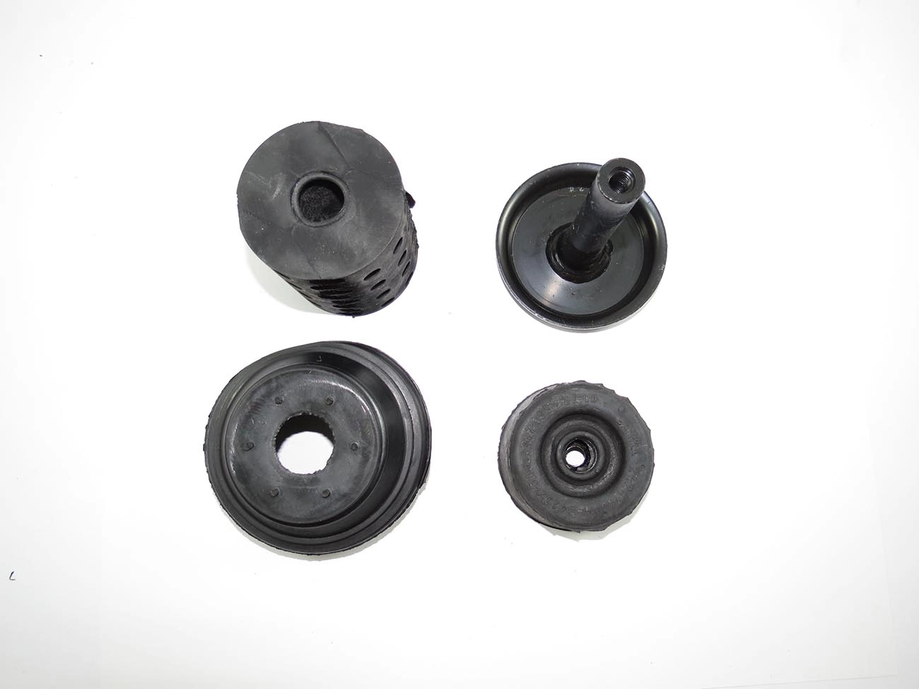 COXIM DIANTEIRO MOTOR FORD ESCORT/VERONA 93/96 - VW LOGUS/POINTER 1.6 - S/AR - S/DH