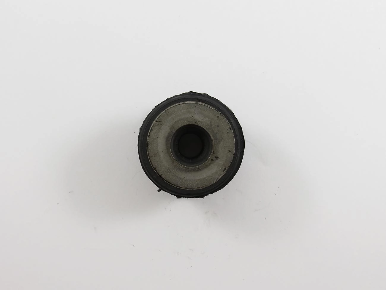 BUCHA SUSPENSAO VW GOL/VOYAGE/PARATI/SAVEIRO /97 - PASSAT TODOS - TRASEIRA QUADRO